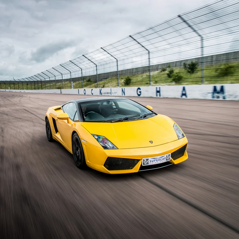 Double Lamborghini or Double Ferrari - Gift Experience - Image 5