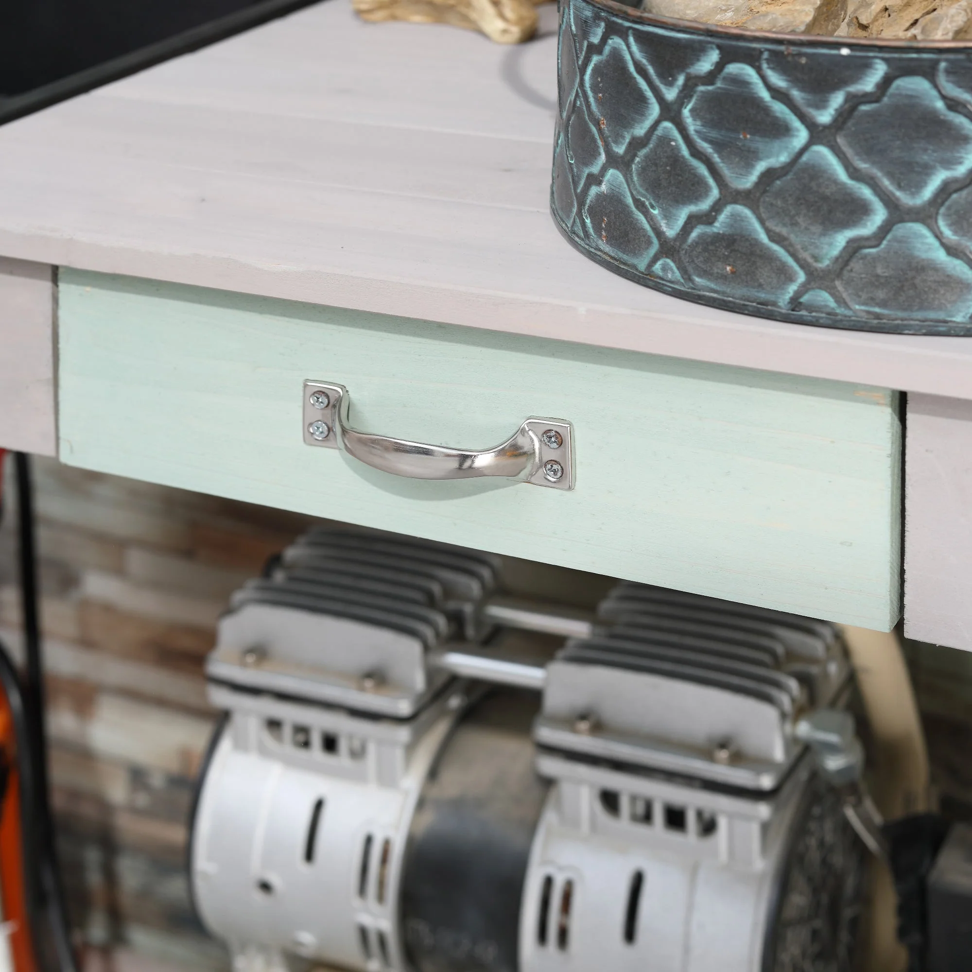 Garden Potting Table with Sink - Image 8