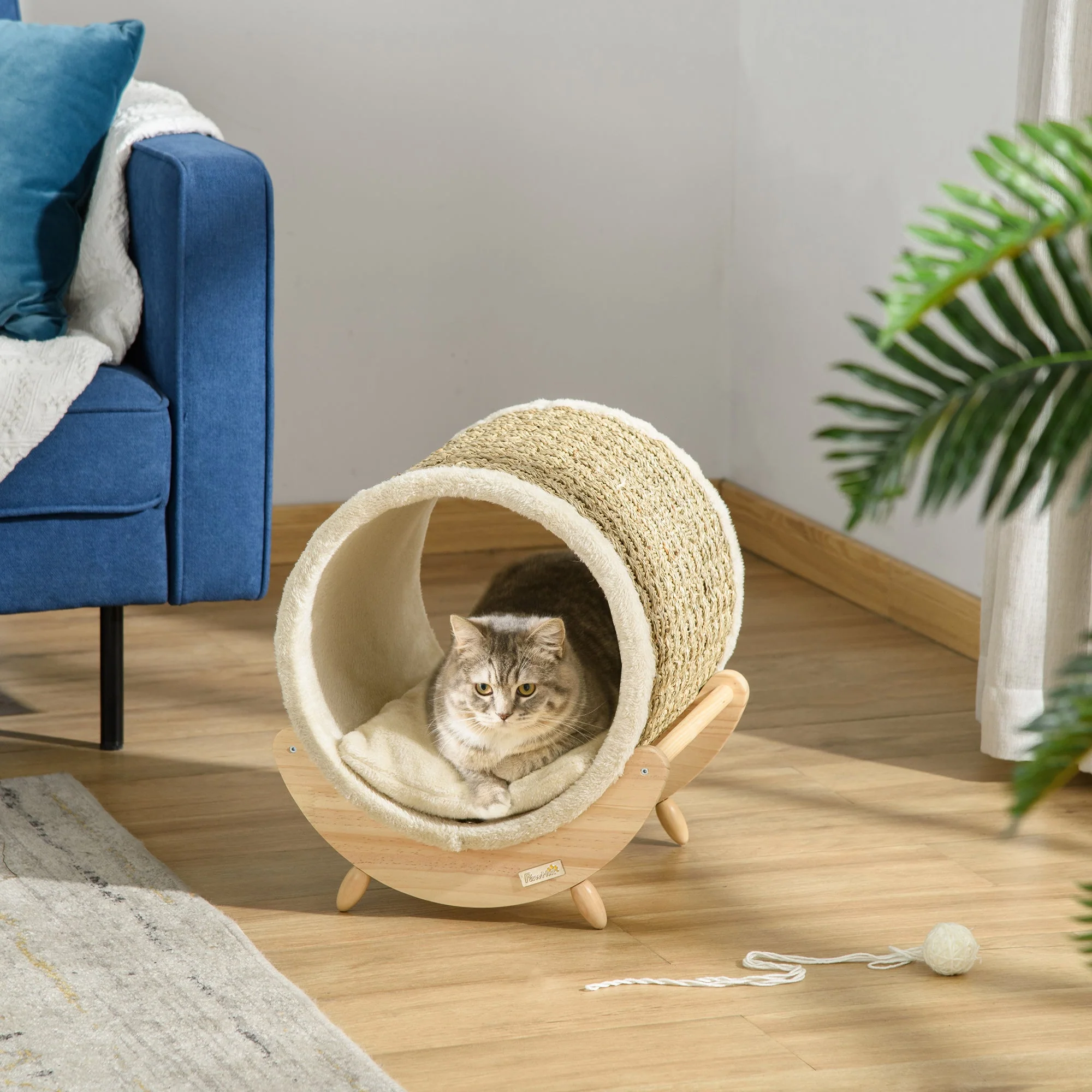 PawHut Elevated Cat House - Image 9