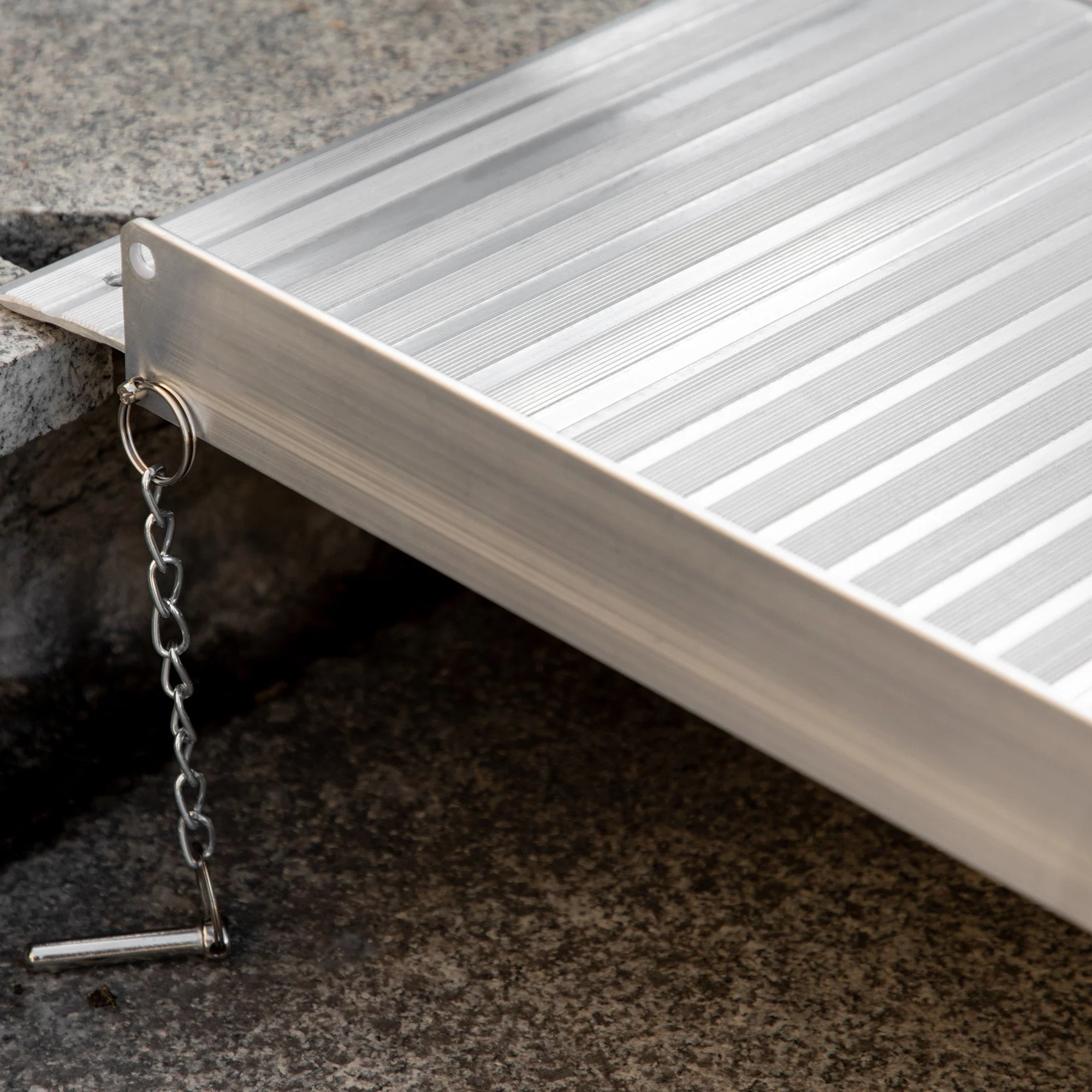 Textured Aluminum Folding Wheelchair Ramp - Image 6