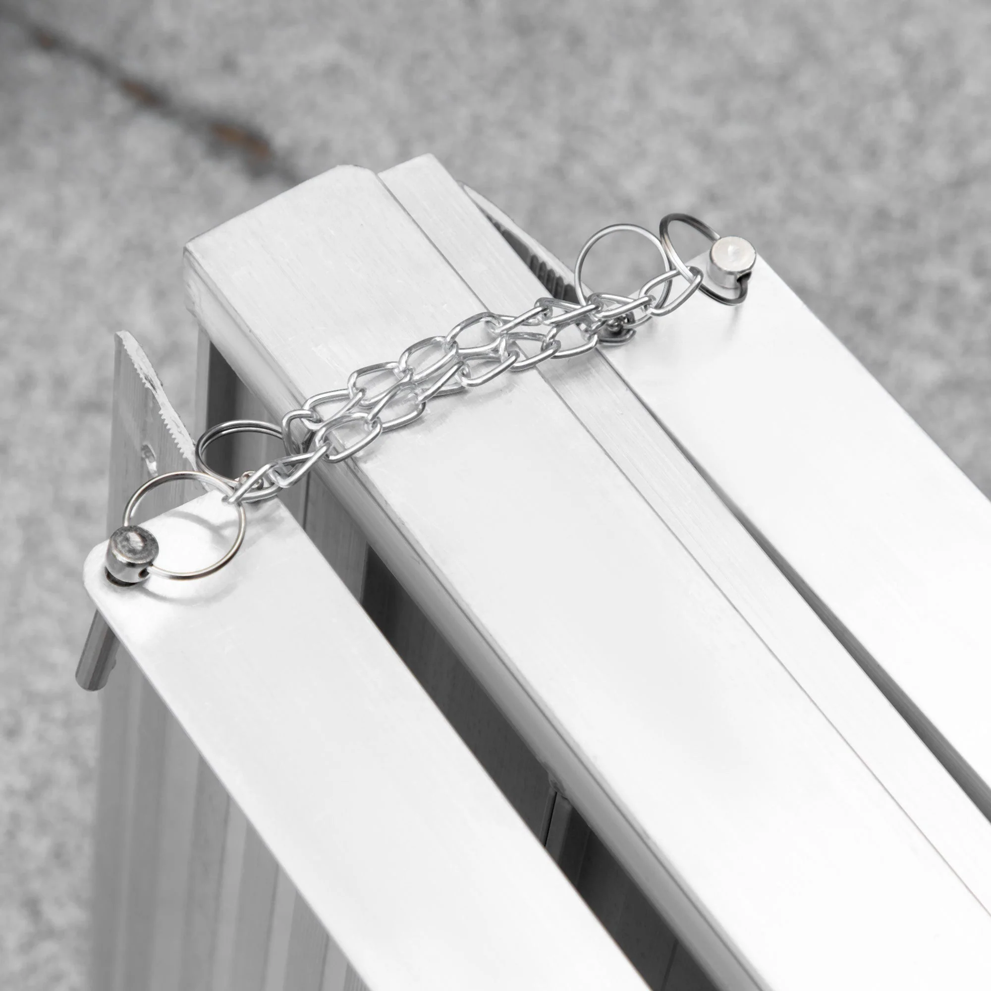 Textured Aluminum Folding Wheelchair Ramp - Image 8